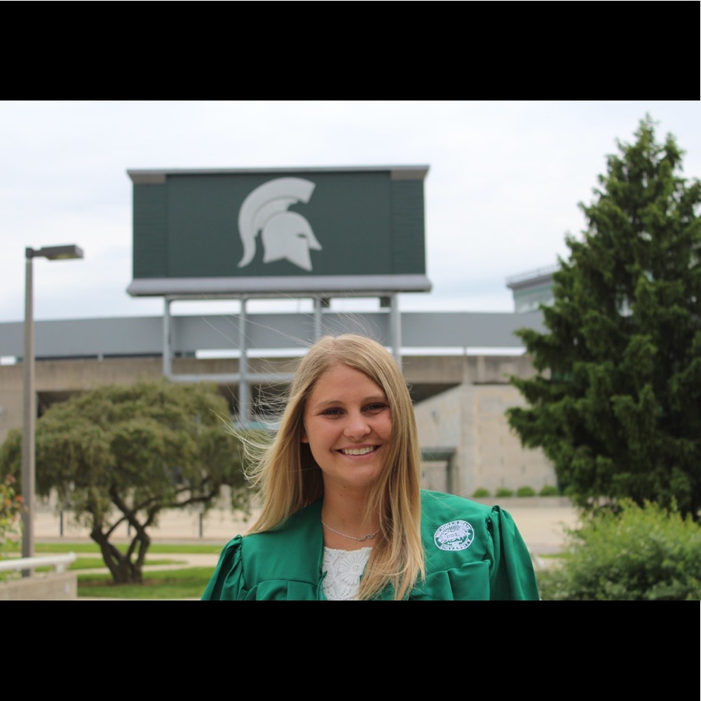 Meet your Posher, Brooke